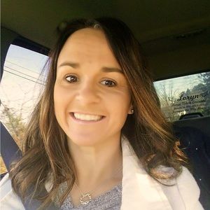 Meet your Posher, Melinda